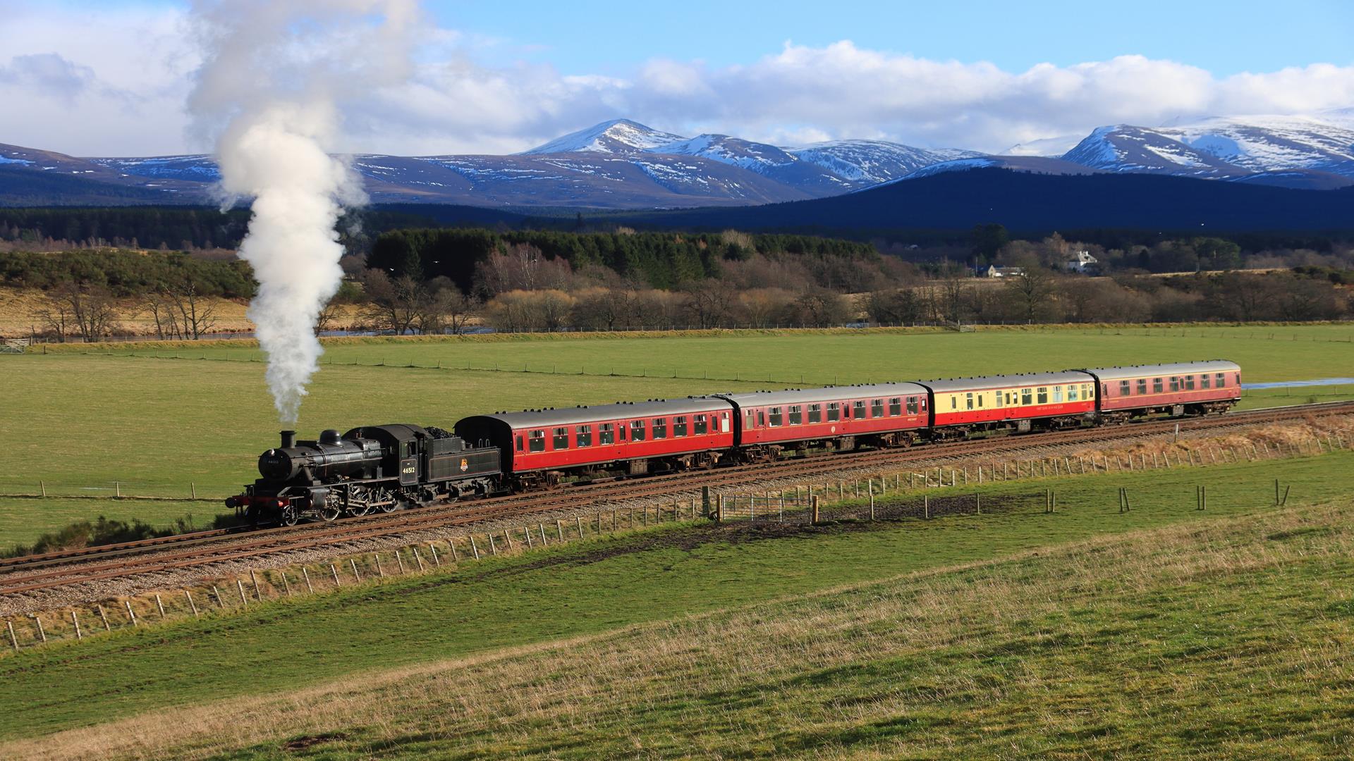 Journey on the Strathspey Railway